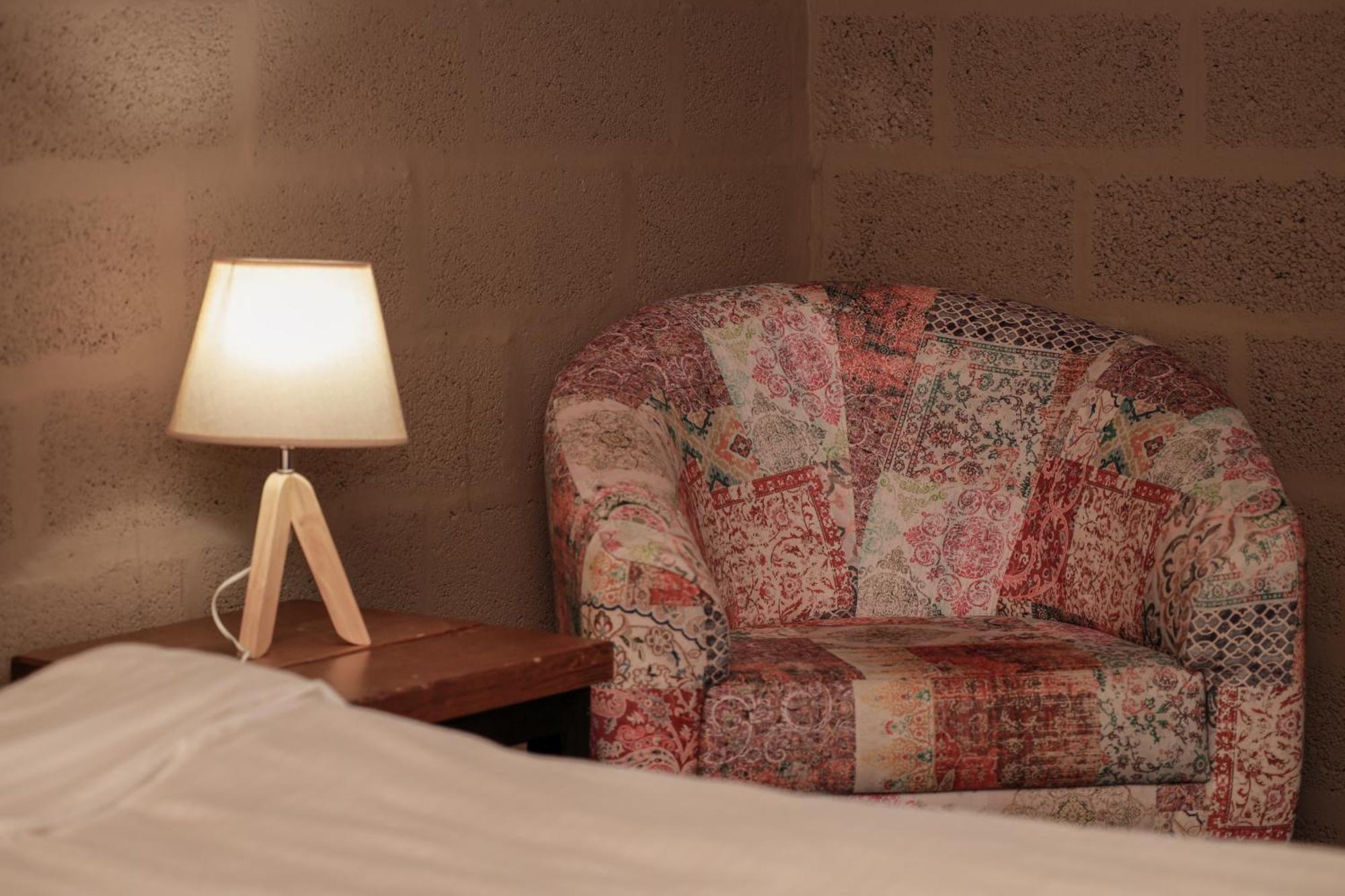 Alpine Lounge Boutique Hotel Kazbegi Bagian luar foto